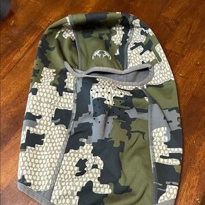 Ultra merino 145 balaclava from Kuiu. Never worn